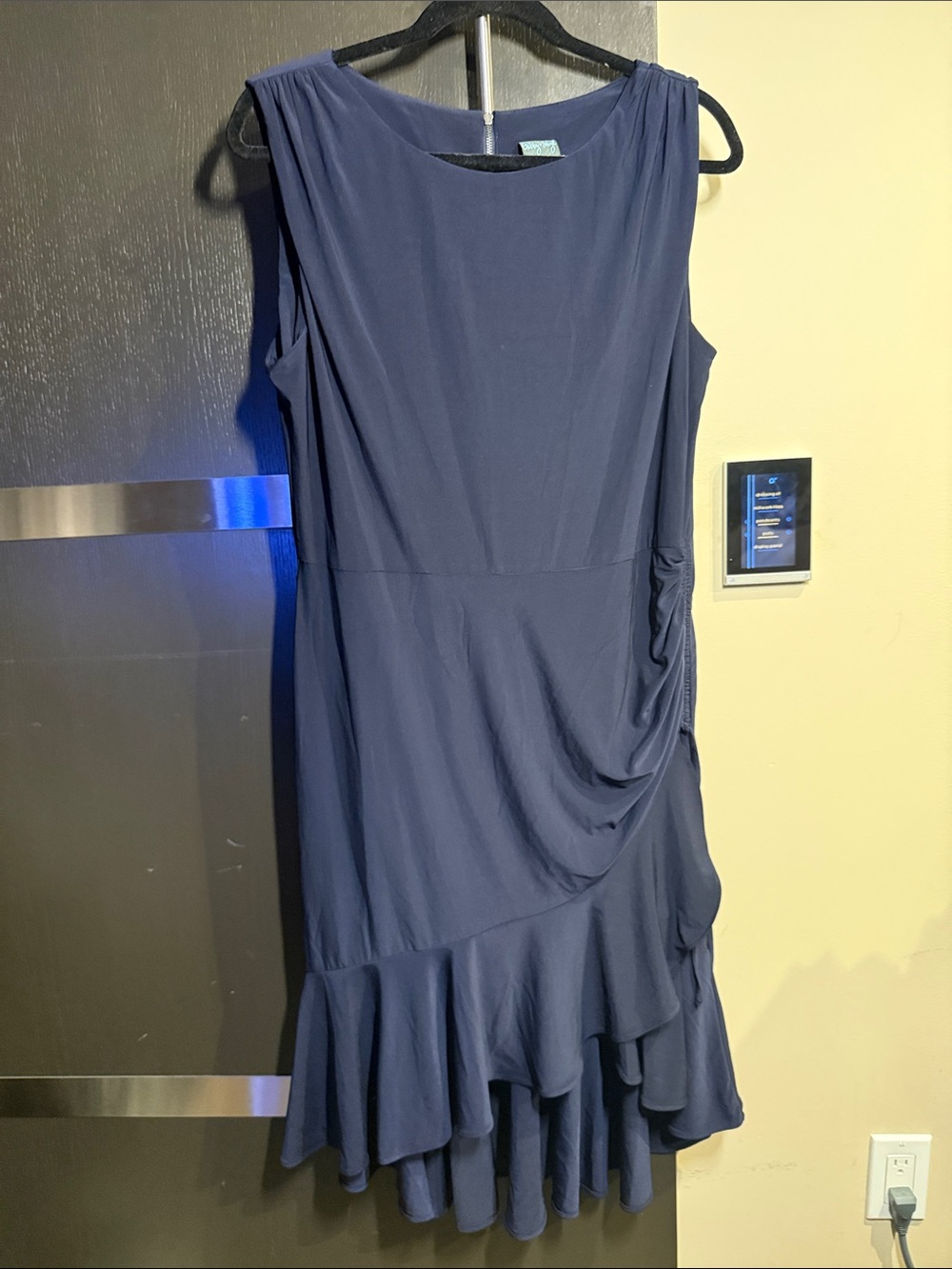 Gabby Skye Sleeveless Navy Midi Dress with Ruffle Hem